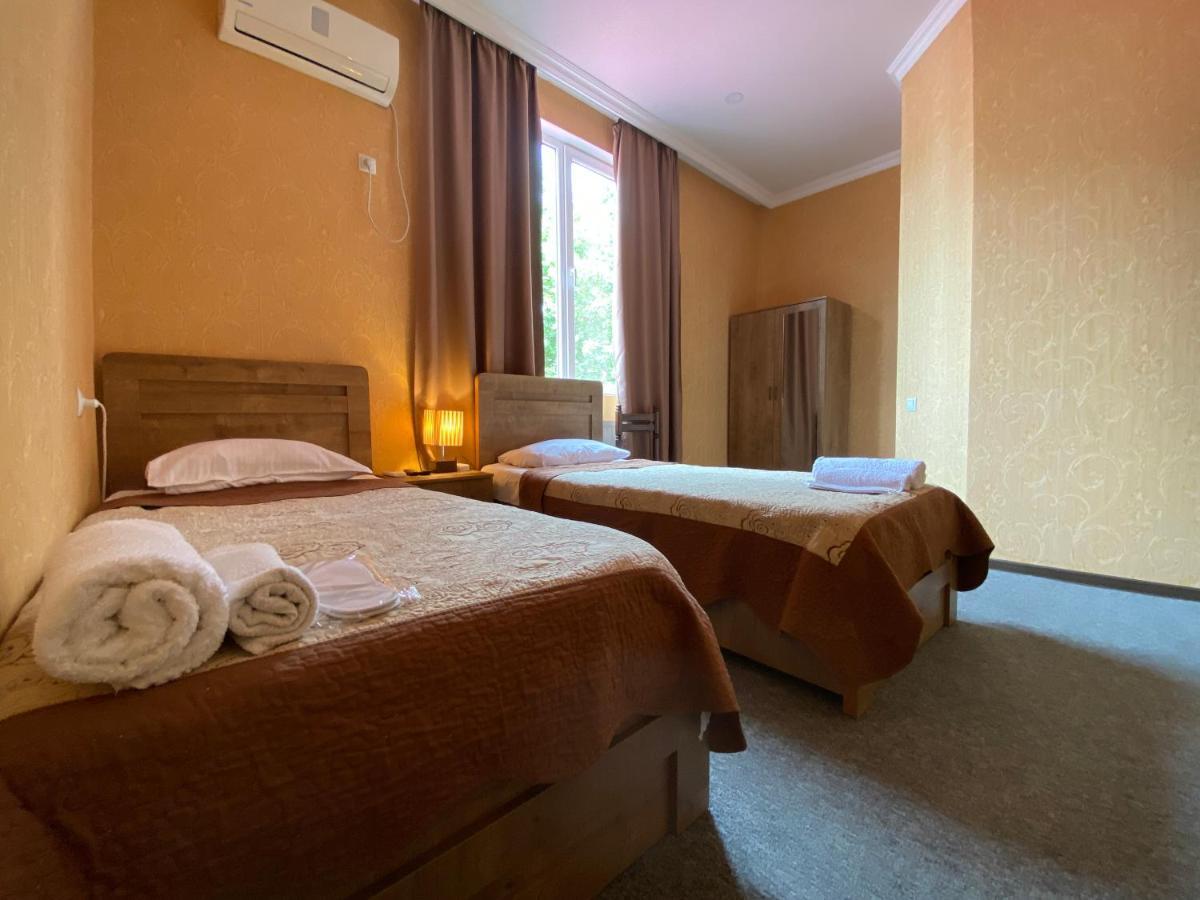 Hotel Shalimar Tiflis Exterior foto
