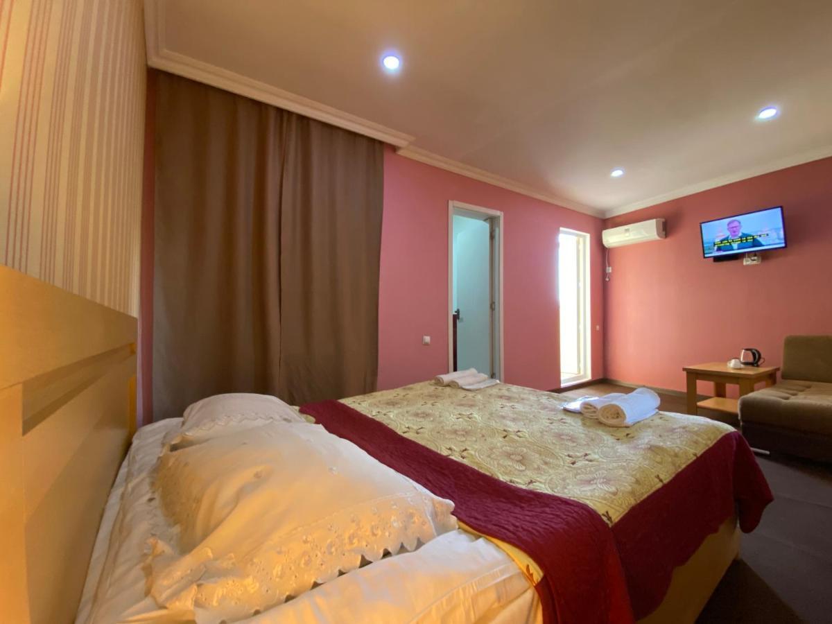 Hotel Shalimar Tiflis Exterior foto
